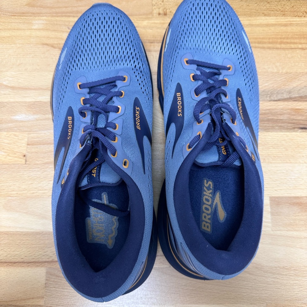 Men’s brooks ghost 15 size 10.5